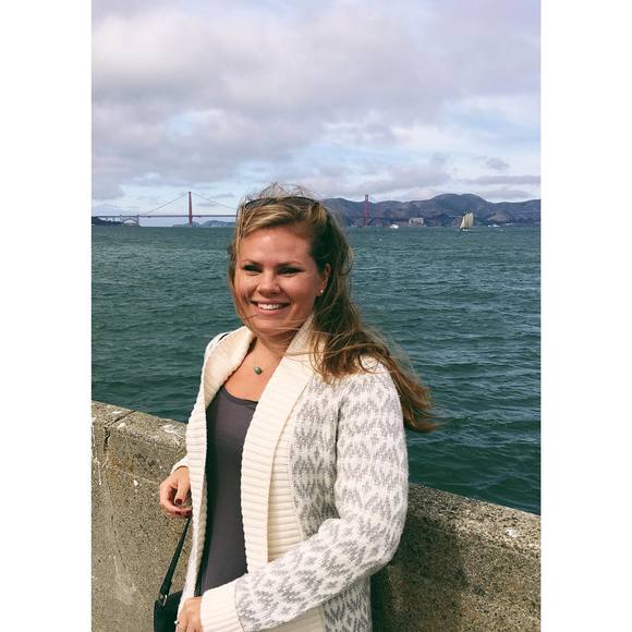 Meet your Posher, Christin - Picture 1 of 1